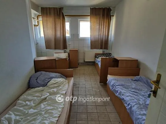 Eladó ház Pápa 450 nm