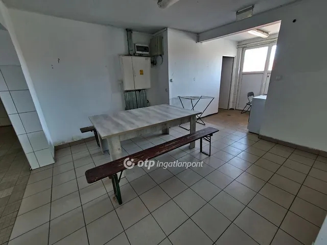 Eladó ház Pápa 450 nm