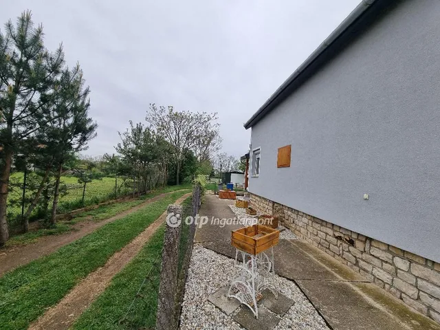 Eladó ház Nemesszalók 200 nm