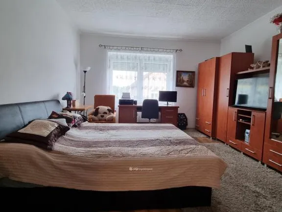 Eladó ház Nemesszalók 200 nm