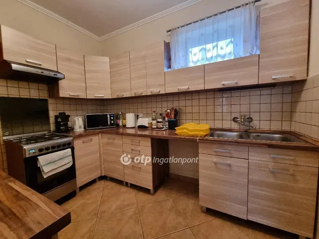 Eladó ház Nemesszalók 200 nm