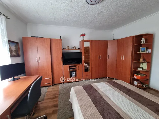 Eladó ház Nemesszalók 200 nm