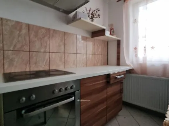 Eladó ház Iszkáz 190 nm