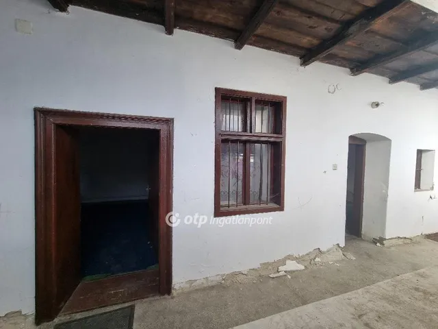 Eladó ház Egyházaskesző 633 nm