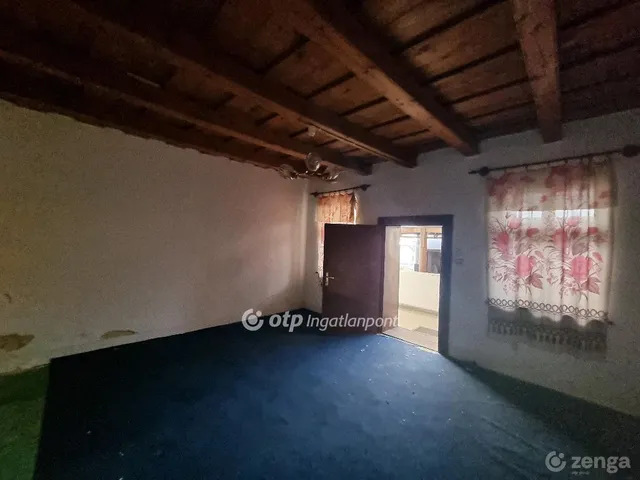 Eladó ház Egyházaskesző 633 nm