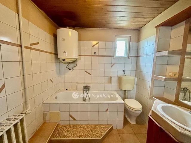 Eladó lakás Pápakovácsi 101 nm