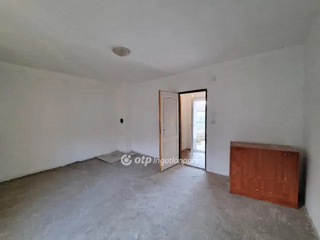 Eladó ház Kemenesszentpéter 72 nm