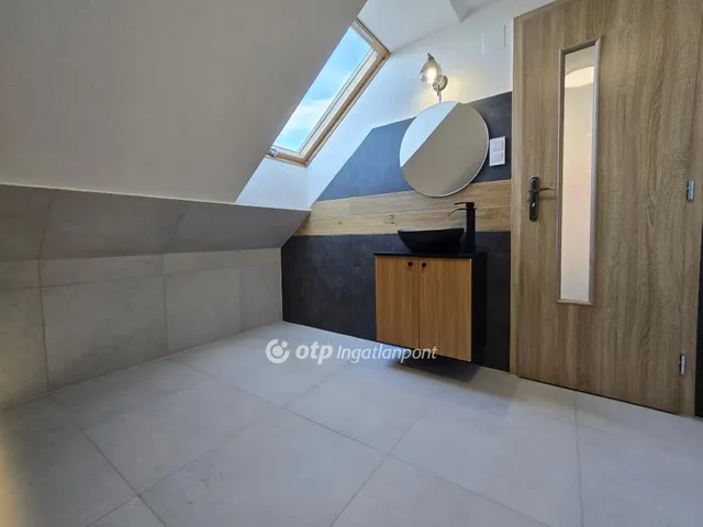 Eladó ház Béb 107 nm