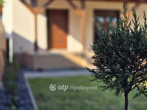 Eladó ház Béb 107 nm