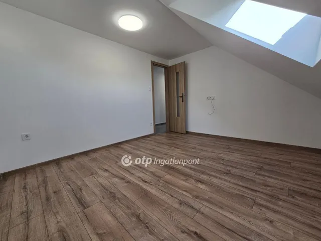 Eladó ház Béb 107 nm