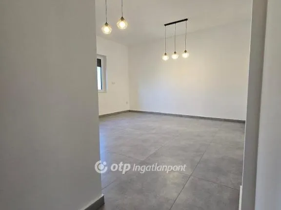 Eladó ház Béb 107 nm