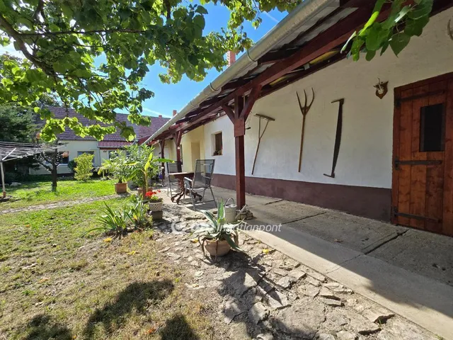 Eladó ház Homokbödöge 167 nm