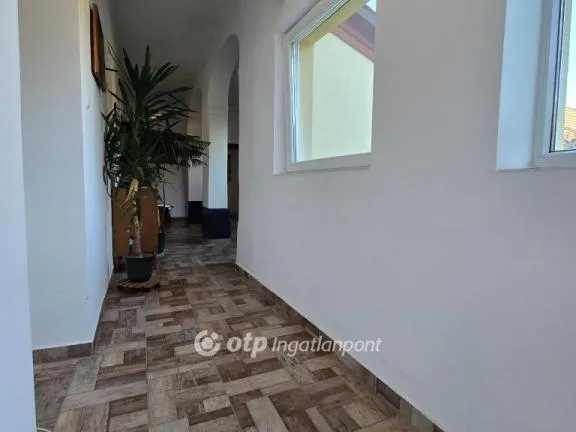 Eladó ház Homokbödöge 167 nm