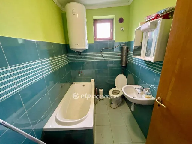 Eladó ház Adásztevel 64 nm