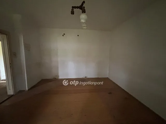 Eladó ház Bakonyszentiván 85 nm