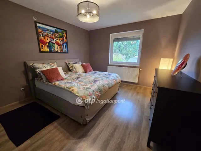 Eladó üdülő és hétvégi ház Pápa 170 nm