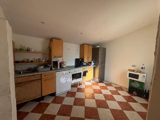 Eladó ház Vinár 107 nm