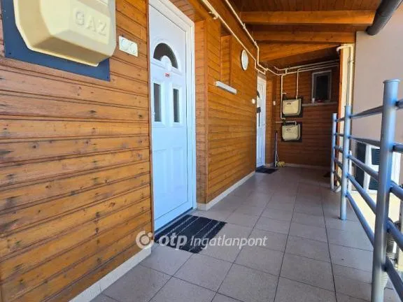 Eladó lakás Pápa 32 nm