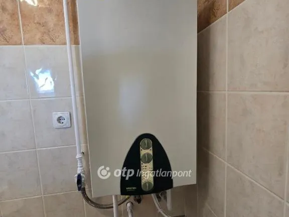 Eladó lakás Pápa 32 nm