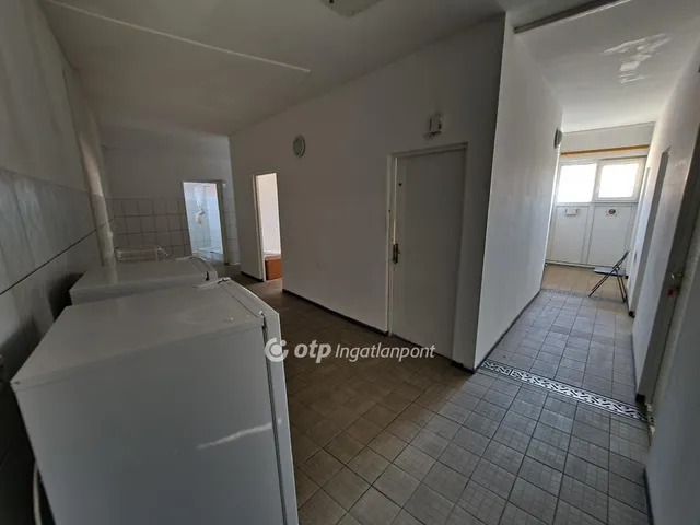 Eladó ház Pápa 450 nm