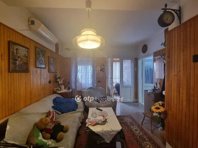 Eladó ház Pápa, Tókert 64 nm