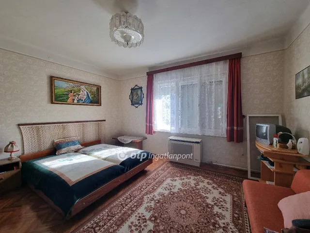 Eladó ház Kenyeri 80 nm