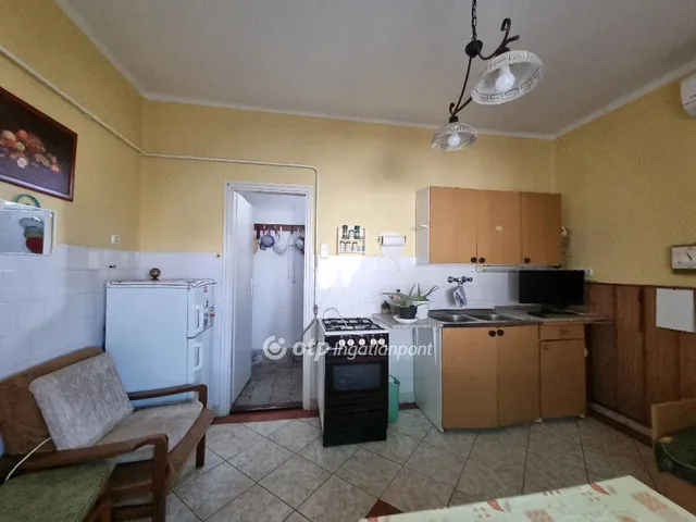 Eladó ház Kenyeri 80 nm