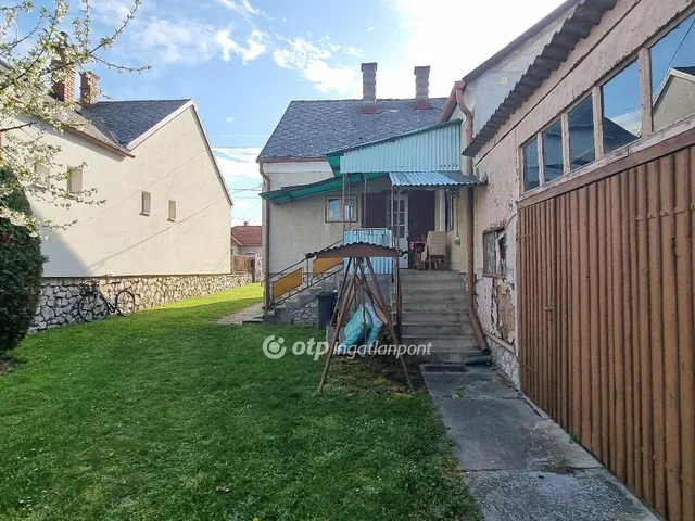 Eladó ház Kenyeri 80 nm