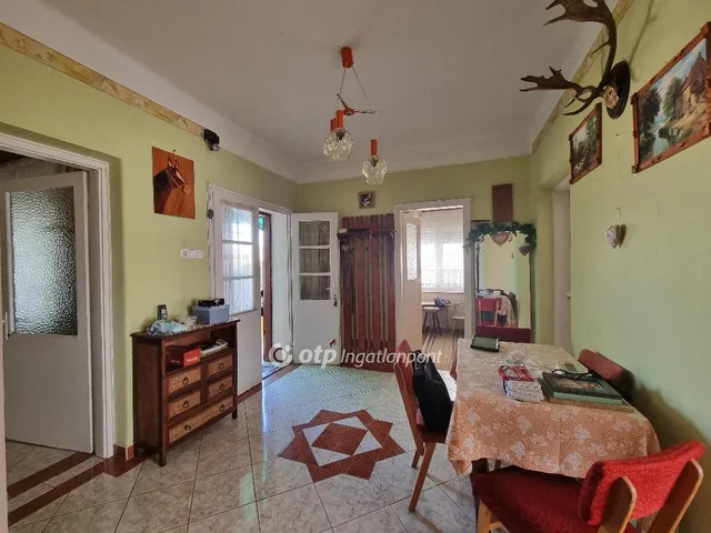 Eladó ház Kenyeri 80 nm