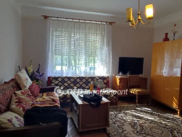 Eladó ház Kispirit 111 nm