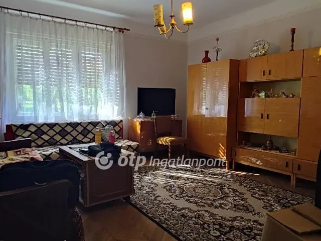 Eladó ház Kispirit 111 nm