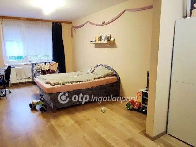 Eladó lakás Győr 53 nm