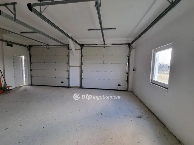 Eladó ház Mesteri 193 nm