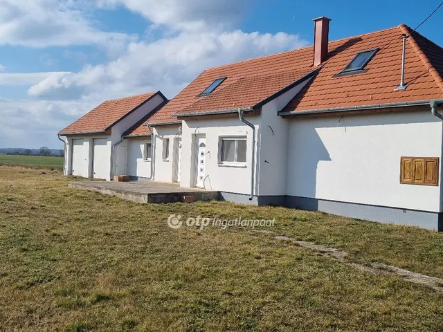 Eladó ház Mesteri 193 nm