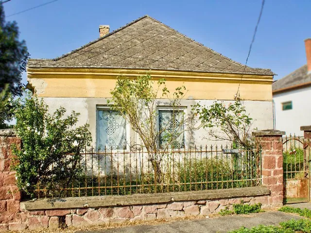 Eladó ház Lázi 74 nm