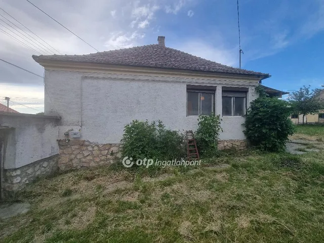 Eladó ház Ugod 87 nm