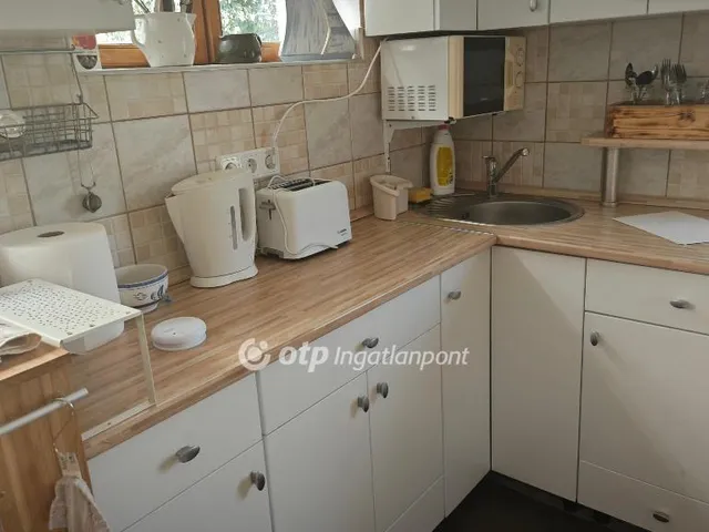 Kiadó ház Nemesgörzsöny 20 nm