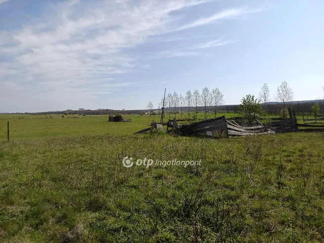 Eladó mezőgazdasági ingatlan Ugod 20 nm