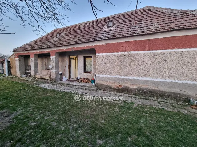 Eladó ház Vámoscsalád 67 nm