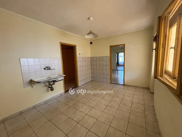 Eladó ház Bakonyság 97 nm