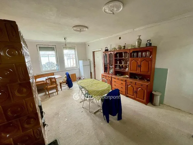 Eladó ház Adásztevel 64 nm