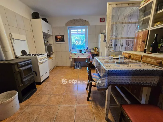 Eladó ház Homokbödöge 167 nm