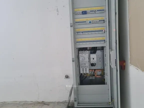 Eladó kereskedelmi és ipari ingatlan Gyarmat 1000 nm