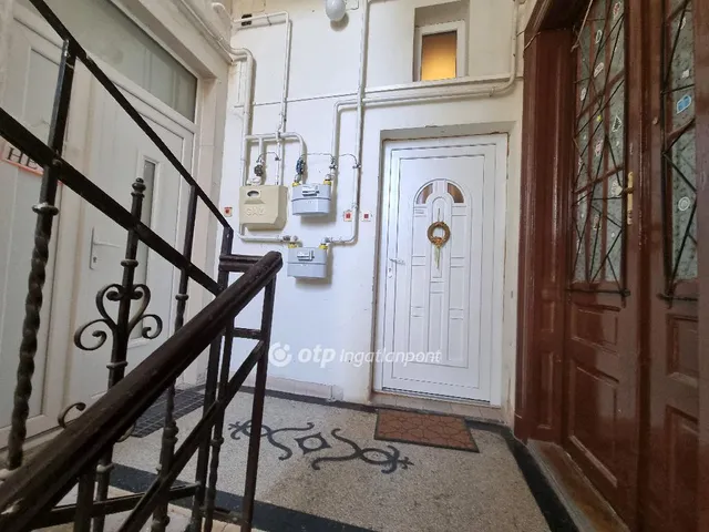 Eladó lakás Pápa 41 nm