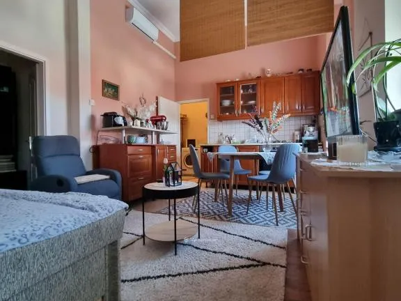 Eladó lakás Pápa 41 nm