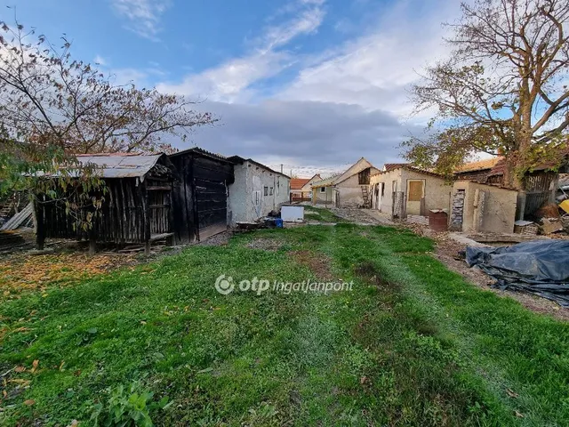 Eladó ház Külsővat 78 nm