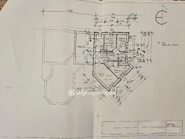Eladó ház Bakonyszentlászló 258 nm