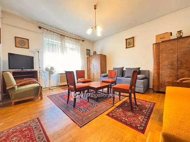 Eladó lakás Pápa 35 nm