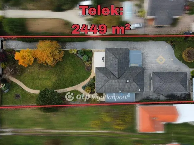 Eladó üdülő és hétvégi ház Pápa 170 nm