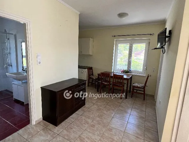 Eladó lakás Pápa 75 nm
